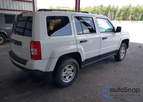 2016 Jeep Patriot Sport z USA, uszkodzony, nr VIN 1C4NJRBB2GD557310